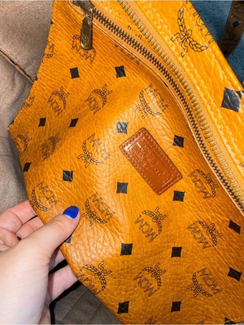 MCM Cognac Large Monogram Logo-Print Leather Shoulder Bag Tote Travel - Picture 9 of 9